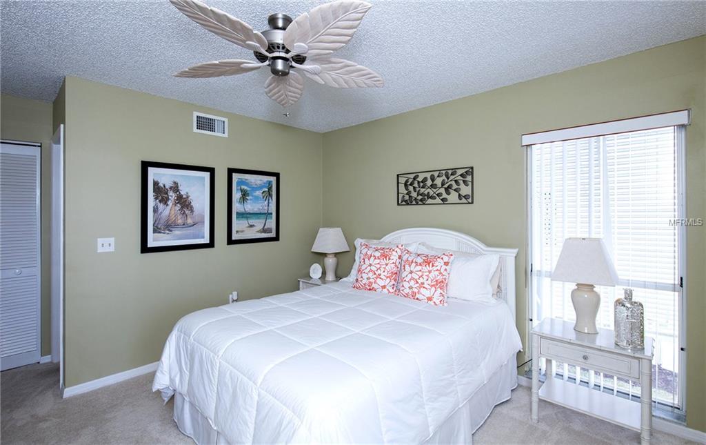 416 CERROMAR COURT, VENICE, Florida 34293, 2 Bedrooms Bedrooms, 8 Rooms Rooms,2 BathroomsBathrooms,Residential,For sale,CERROMAR,N5916196