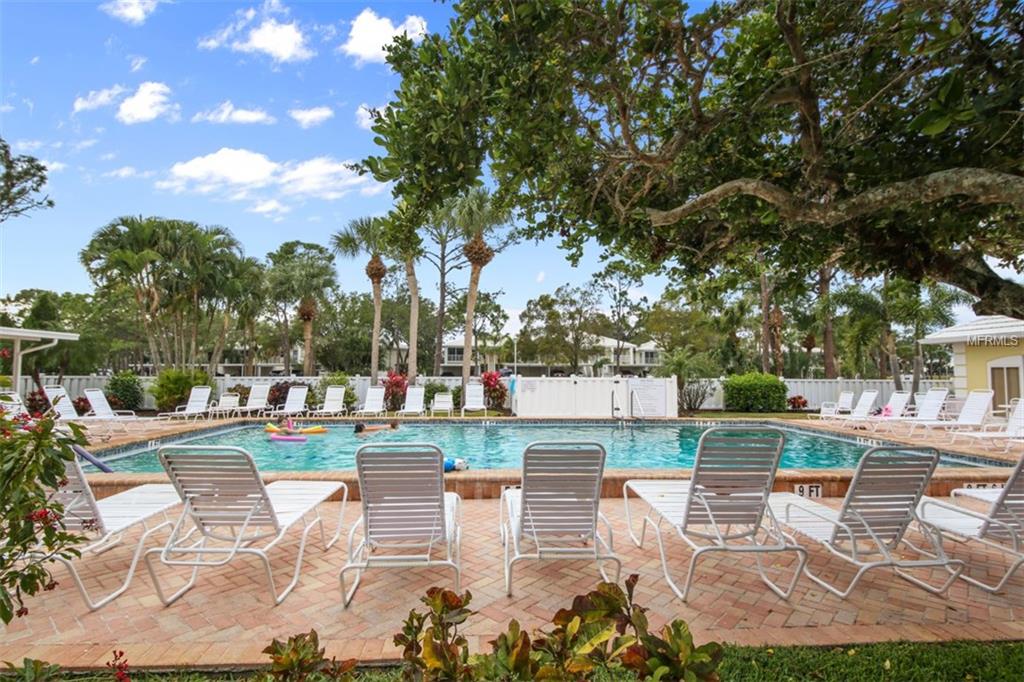 416 CERROMAR COURT, VENICE, Florida 34293, 2 Bedrooms Bedrooms, 8 Rooms Rooms,2 BathroomsBathrooms,Residential,For sale,CERROMAR,N5916196