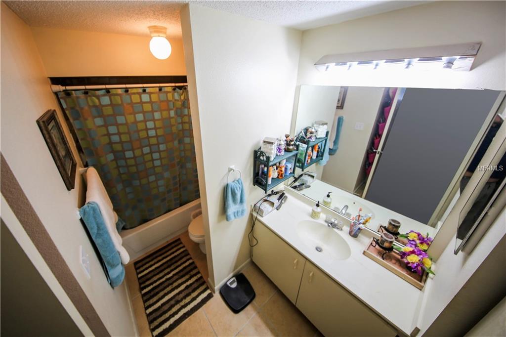 6033 34TH ST W, BRADENTON, Florida 34210, 2 Bedrooms Bedrooms, 5 Rooms Rooms,2 BathroomsBathrooms,Residential,For sale,34TH ST W,A4208965