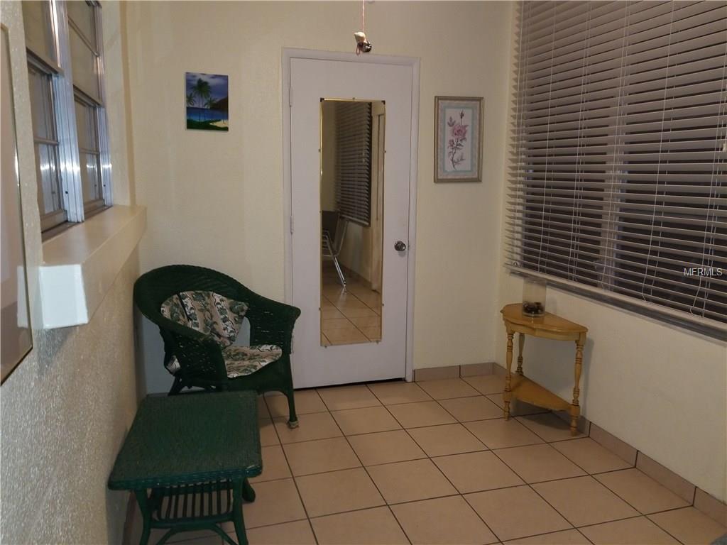 5920 18TH STREET N, ST PETERSBURG, Florida 33714, 1 Bedroom Bedrooms, 3 Rooms Rooms,1 BathroomBathrooms,Residential,For sale,18TH,U7846764