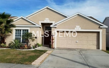 RIVERVIEW, Florida 33578, 3 Bedrooms Bedrooms, 3 Rooms Rooms,2 BathroomsBathrooms,Residential,For sale,T2927562