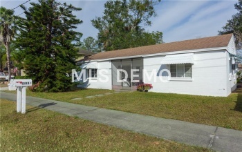 1503 CUMBIE AVENUE, ORLANDO, Florida 32804, 2 Bedrooms Bedrooms, 3 Rooms Rooms,2 BathroomsBathrooms,Residential,For sale,CUMBIE,O5561454
