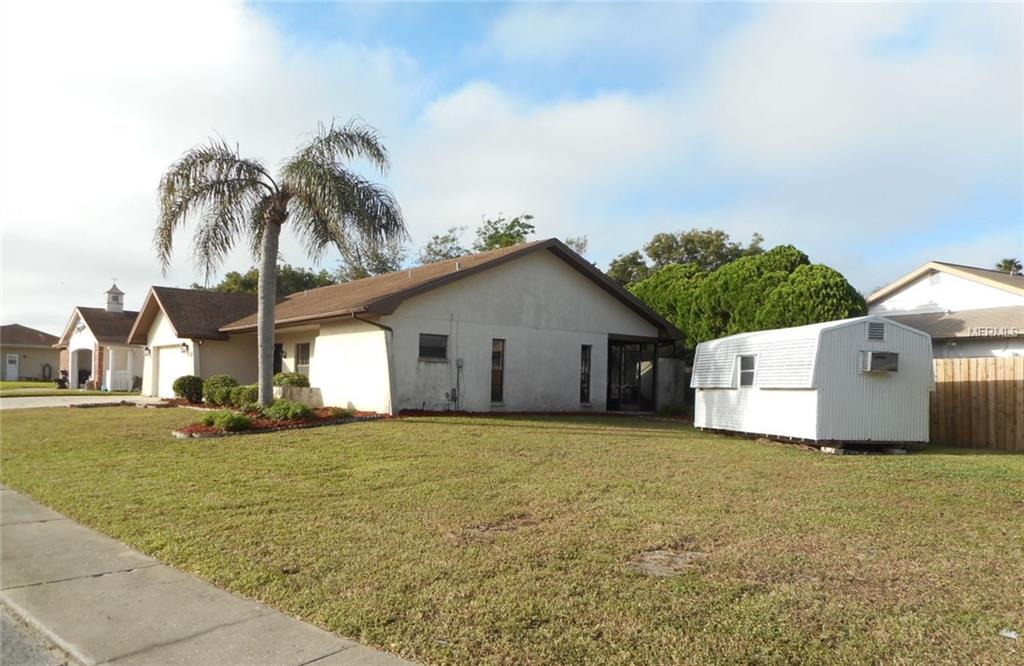 3721 LIGHTHOUSE WAY, HOLIDAY, Florida 34691, 2 Bedrooms Bedrooms, 3 Rooms Rooms,2 BathroomsBathrooms,Residential,For sale,LIGHTHOUSE,W7637794