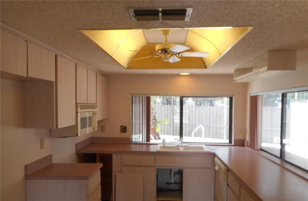 3721 LIGHTHOUSE WAY, HOLIDAY, Florida 34691, 2 Bedrooms Bedrooms, 3 Rooms Rooms,2 BathroomsBathrooms,Residential,For sale,LIGHTHOUSE,W7637794