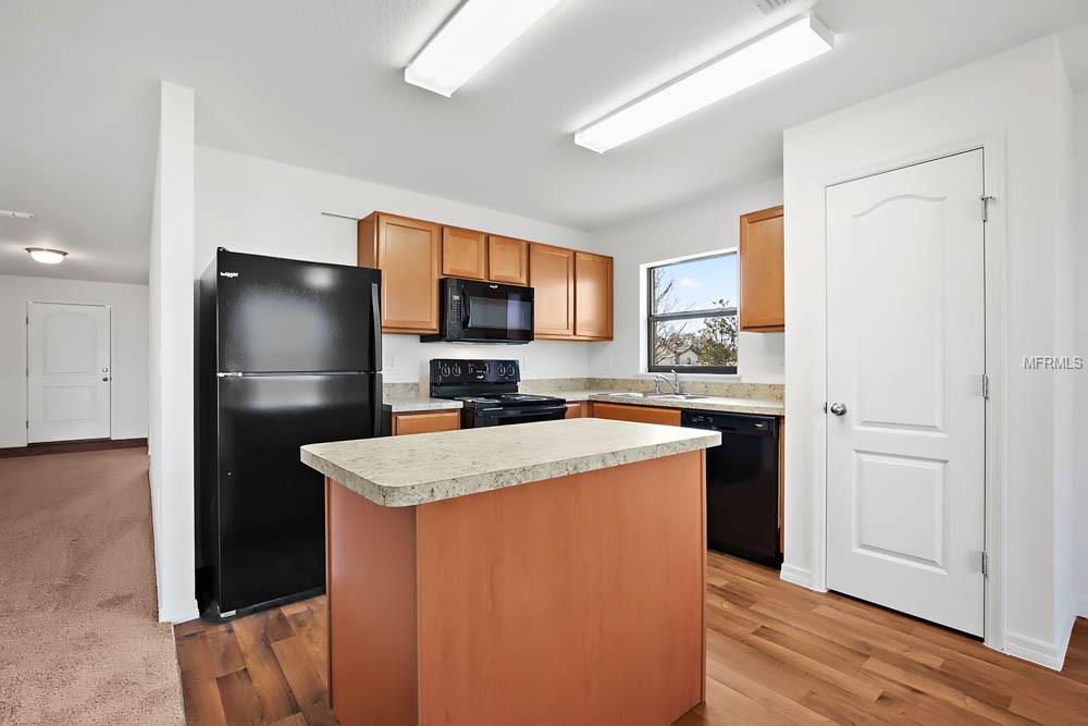 704 CHATHAM WALK DRIVE, RUSKIN, Florida 33570, 3 Bedrooms Bedrooms, 5 Rooms Rooms,2 BathroomsBathrooms,Residential,For sale,CHATHAM WALK,T2928466