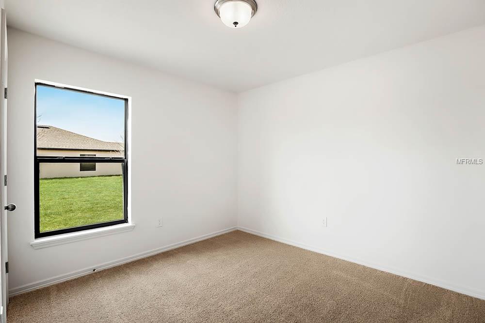 704 CHATHAM WALK DRIVE, RUSKIN, Florida 33570, 3 Bedrooms Bedrooms, 5 Rooms Rooms,2 BathroomsBathrooms,Residential,For sale,CHATHAM WALK,T2928466