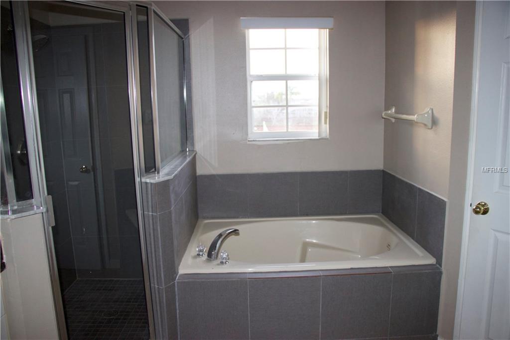 5420 CALLA LILY COURT, KISSIMMEE, Florida 34758, 7 Bedrooms Bedrooms, 9 Rooms Rooms,4 BathroomsBathrooms,Residential,For sale,CALLA LILY,O5561963