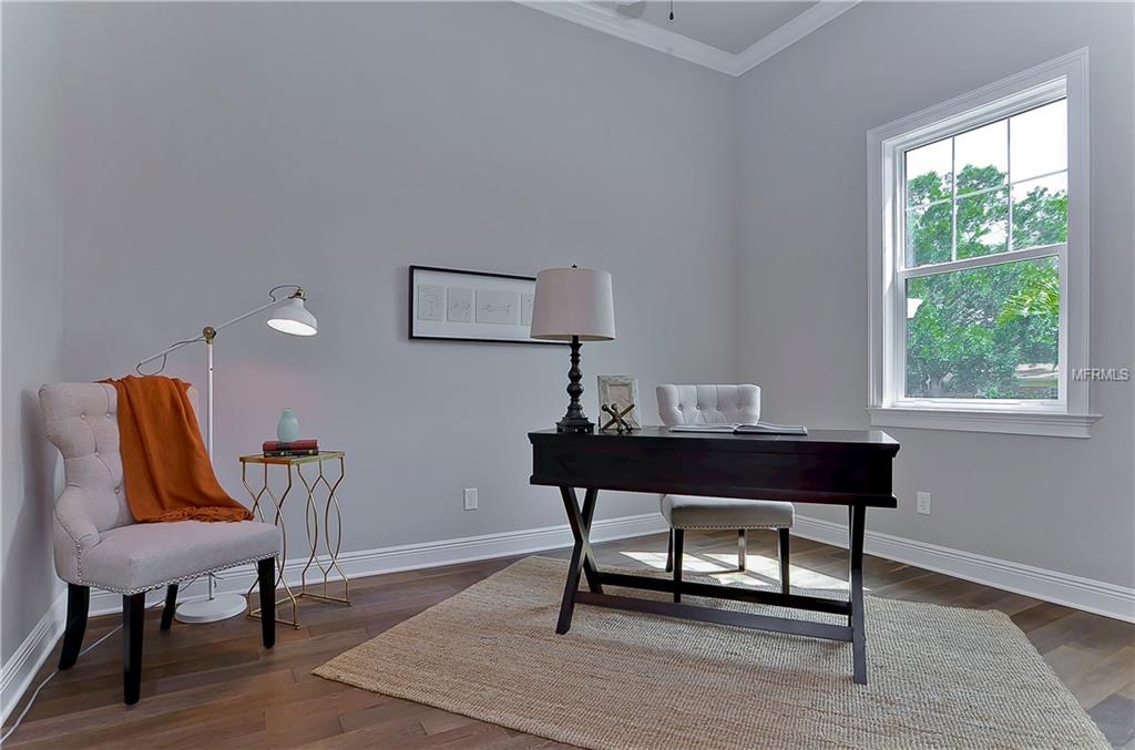 520 DANUBE AVENUE, TAMPA, Florida 33606, 4 Bedrooms Bedrooms, 8 Rooms Rooms,3 BathroomsBathrooms,Residential,For sale,DANUBE,W7631029