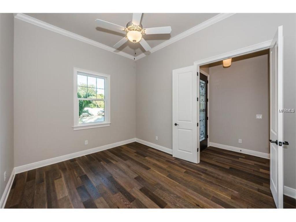 520 DANUBE AVENUE, TAMPA, Florida 33606, 4 Bedrooms Bedrooms, 8 Rooms Rooms,3 BathroomsBathrooms,Residential,For sale,DANUBE,W7631029