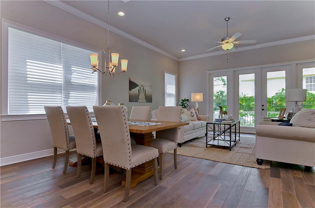 520 DANUBE AVENUE, TAMPA, Florida 33606, 4 Bedrooms Bedrooms, 8 Rooms Rooms,3 BathroomsBathrooms,Residential,For sale,DANUBE,W7631029