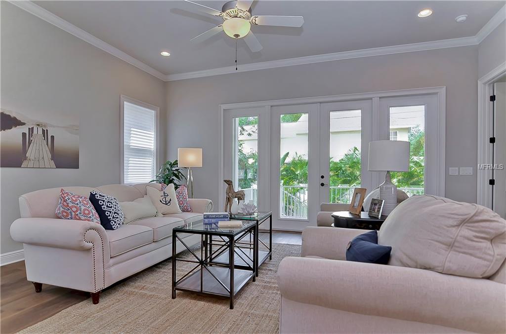 520 DANUBE AVENUE, TAMPA, Florida 33606, 4 Bedrooms Bedrooms, 8 Rooms Rooms,3 BathroomsBathrooms,Residential,For sale,DANUBE,W7631029