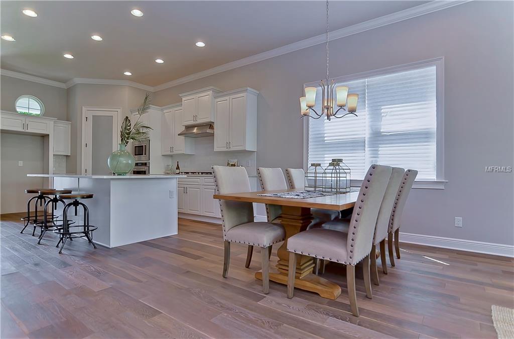 520 DANUBE AVENUE, TAMPA, Florida 33606, 4 Bedrooms Bedrooms, 8 Rooms Rooms,3 BathroomsBathrooms,Residential,For sale,DANUBE,W7631029