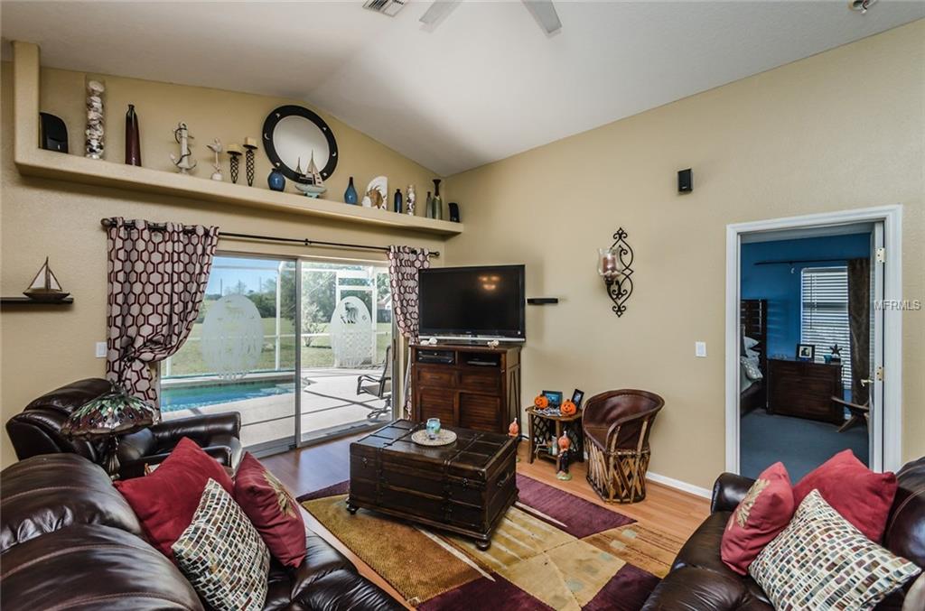 10209 HOME COURT, PORT RICHEY, Florida 34668, 3 Bedrooms Bedrooms, 4 Rooms Rooms,2 BathroomsBathrooms,Residential,For sale,HOME,U7835667