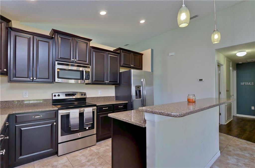 14201 STOCKWELL LANE, RUSKIN, Florida 33573, 3 Bedrooms Bedrooms, 5 Rooms Rooms,2 BathroomsBathrooms,Residential,For sale,STOCKWELL,T2918894