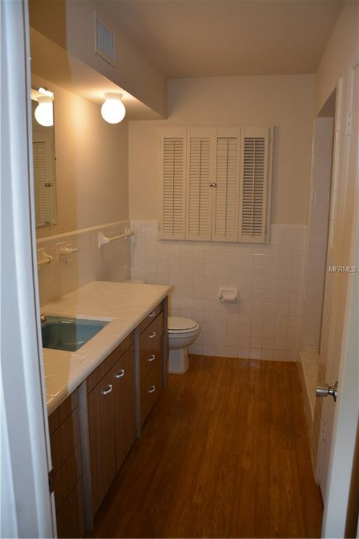 2432 INDIAN AVENUE, BELLEAIR BLUFFS, Florida 33770, 3 Bedrooms Bedrooms, 5 Rooms Rooms,2 BathroomsBathrooms,Residential,For sale,INDIAN,U7842679