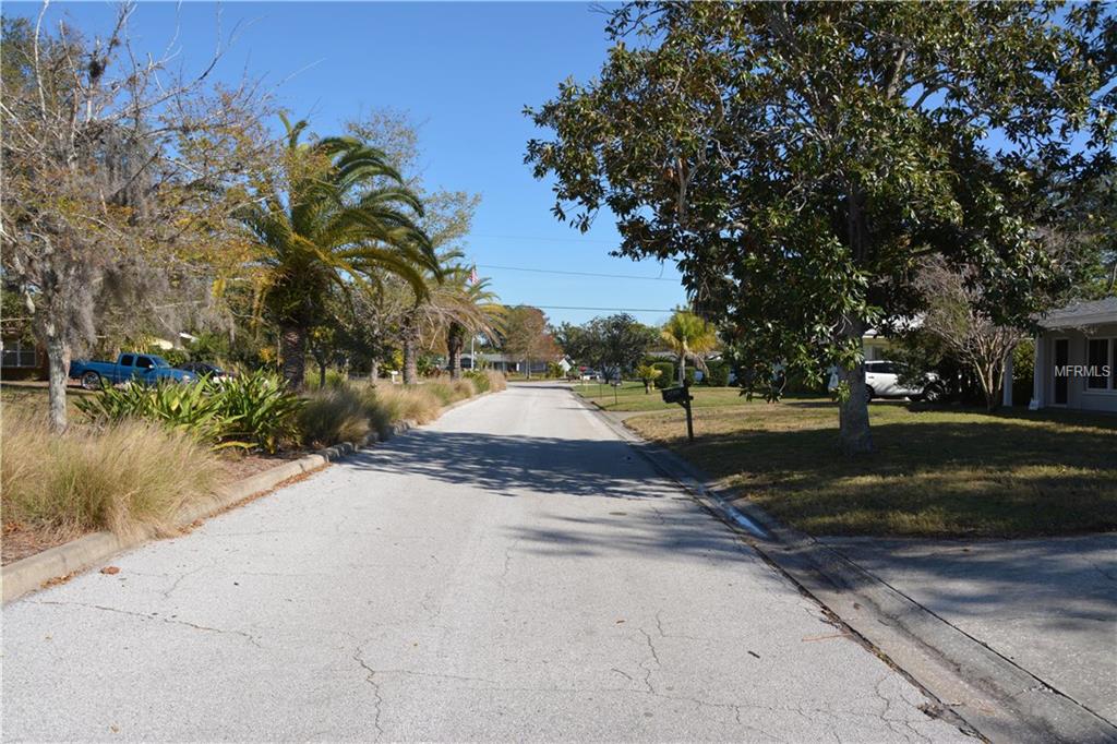 2432 INDIAN AVENUE, BELLEAIR BLUFFS, Florida 33770, 3 Bedrooms Bedrooms, 5 Rooms Rooms,2 BathroomsBathrooms,Residential,For sale,INDIAN,U7842679