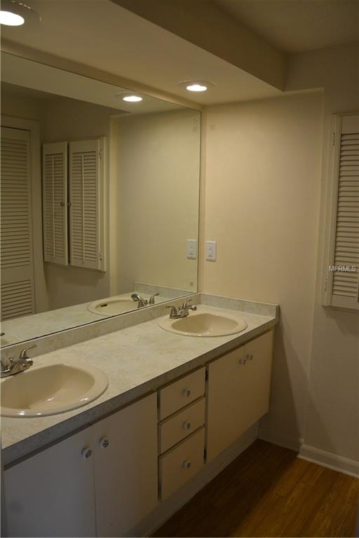 2432 INDIAN AVENUE, BELLEAIR BLUFFS, Florida 33770, 3 Bedrooms Bedrooms, 5 Rooms Rooms,2 BathroomsBathrooms,Residential,For sale,INDIAN,U7842679