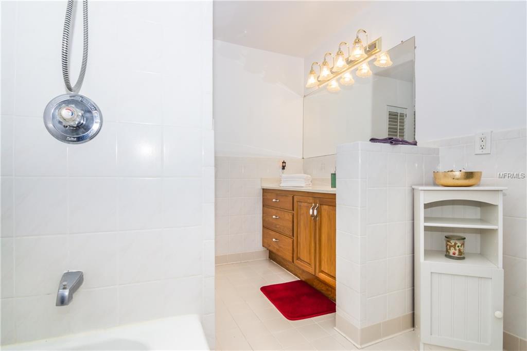 2616 BELMONT AVENUE, NEW SMYRNA BEACH, Florida 32168, 3 Bedrooms Bedrooms, 6 Rooms Rooms,2 BathroomsBathrooms,Residential,For sale,BELMONT,V4722357