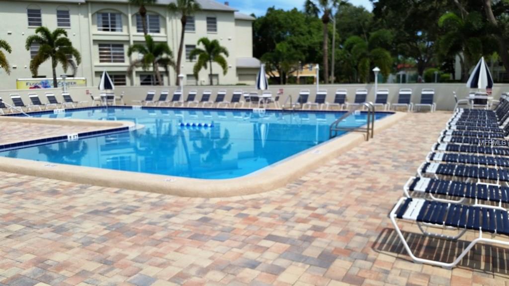 2700 BAYSHORE BOULEVARD, DUNEDIN, Florida 34698, 2 Bedrooms Bedrooms, 4 Rooms Rooms,2 BathroomsBathrooms,Residential,For sale,BAYSHORE,U7845809