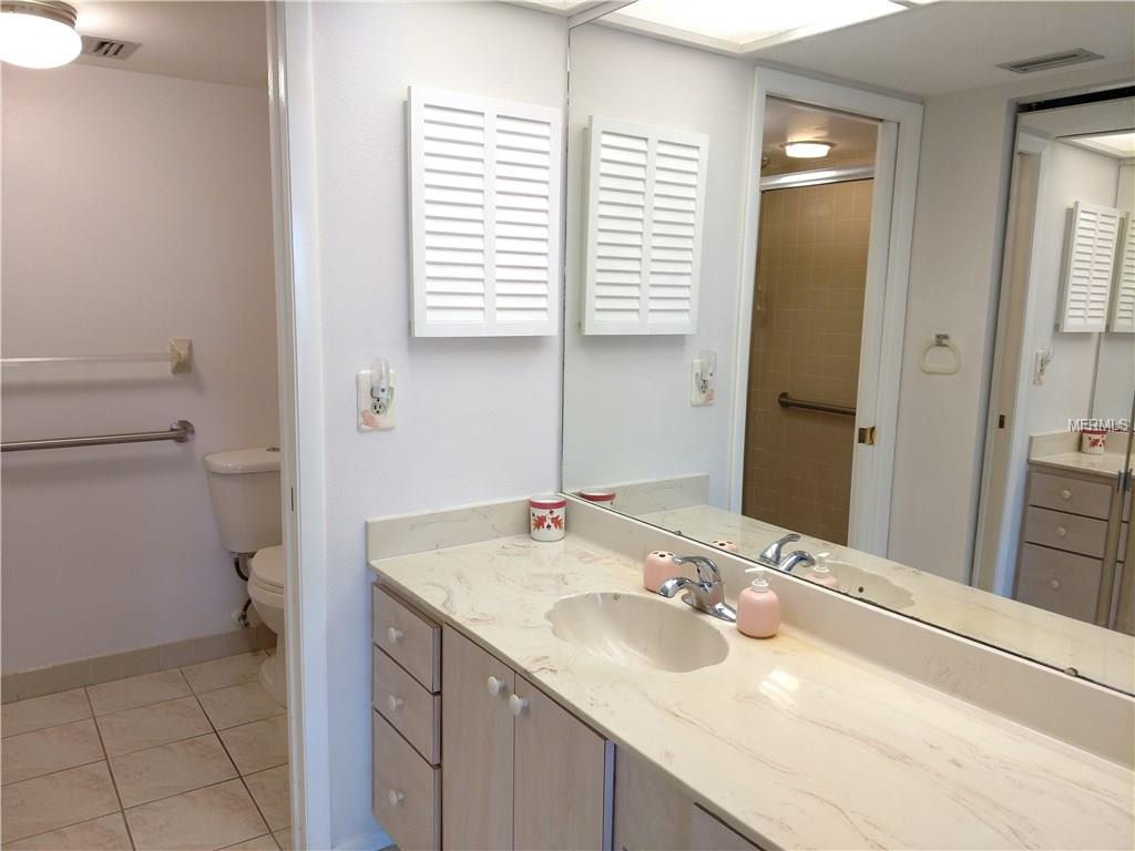 2700 BAYSHORE BOULEVARD, DUNEDIN, Florida 34698, 2 Bedrooms Bedrooms, 4 Rooms Rooms,2 BathroomsBathrooms,Residential,For sale,BAYSHORE,U7845809