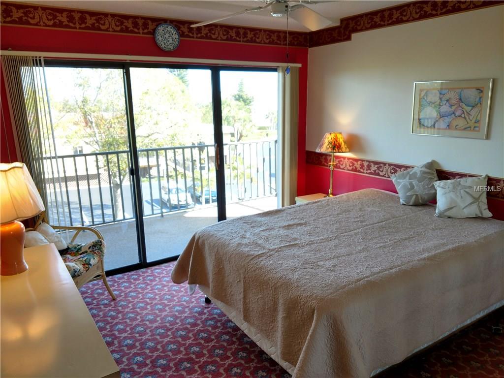 2700 BAYSHORE BOULEVARD, DUNEDIN, Florida 34698, 2 Bedrooms Bedrooms, 4 Rooms Rooms,2 BathroomsBathrooms,Residential,For sale,BAYSHORE,U7845809