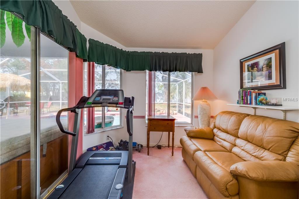 8199 BERKELEY MANOR BOULEVARD, SPRING HILL, Florida 34606, 3 Bedrooms Bedrooms, 7 Rooms Rooms,2 BathroomsBathrooms,Residential,For sale,BERKELEY MANOR,W7637556