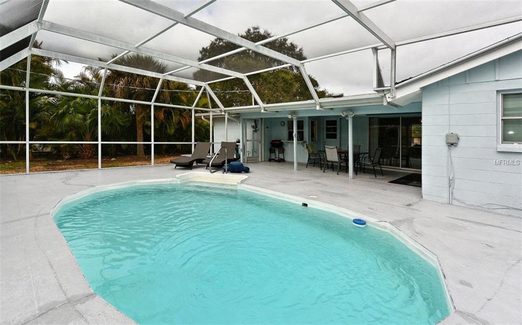 417 VILLAS DRIVE, VENICE, Florida 34285, 2 Bedrooms Bedrooms, 5 Rooms Rooms,2 BathroomsBathrooms,Residential,For sale,VILLAS,A4209657