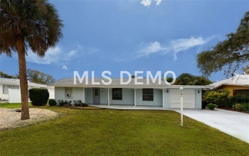 417 VILLAS DRIVE, VENICE, Florida 34285, 2 Bedrooms Bedrooms, 5 Rooms Rooms,2 BathroomsBathrooms,Residential,For sale,VILLAS,A4209657