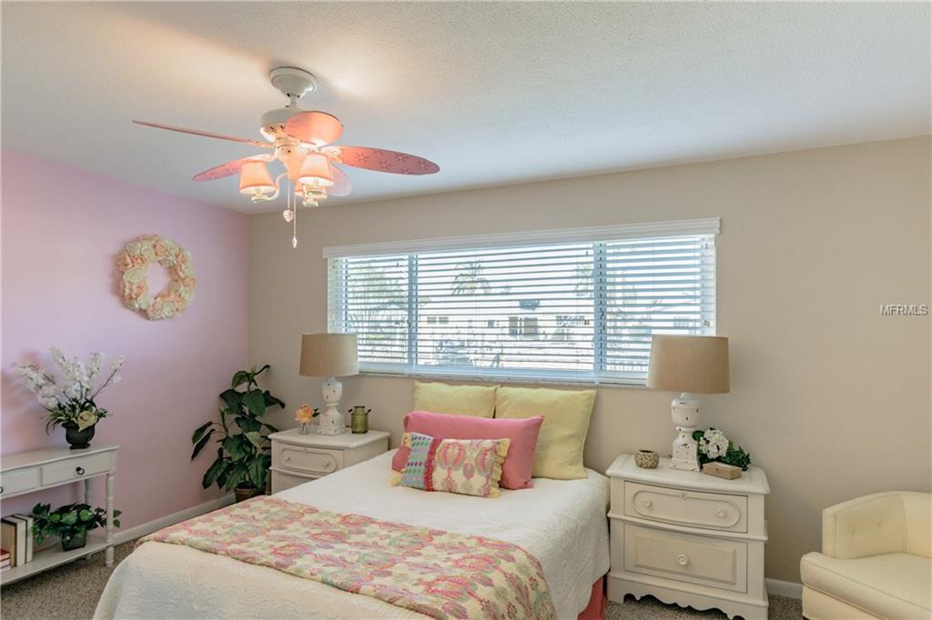 1449 48TH AVENUE NE, ST PETERSBURG, Florida 33703, 3 Bedrooms Bedrooms, 3 Rooms Rooms,2 BathroomsBathrooms,Residential,For sale,48TH,U7847400