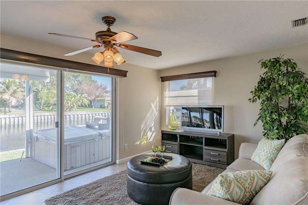 1449 48TH AVENUE NE, ST PETERSBURG, Florida 33703, 3 Bedrooms Bedrooms, 3 Rooms Rooms,2 BathroomsBathrooms,Residential,For sale,48TH,U7847400