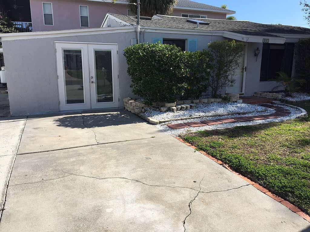 303 162ND AVENUE, REDINGTON BEACH, Florida 33708, 4 Bedrooms Bedrooms, 4 Rooms Rooms,2 BathroomsBathrooms,Rental,For Rent,162ND,U7847554