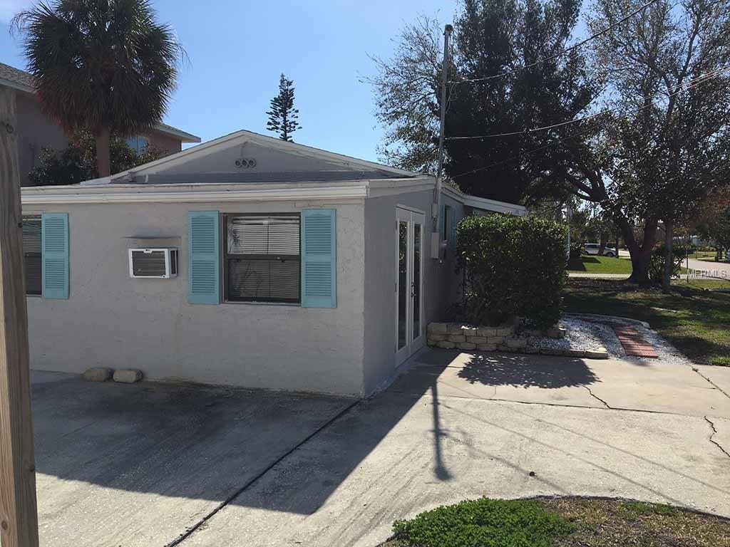 303 162ND AVENUE, REDINGTON BEACH, Florida 33708, 4 Bedrooms Bedrooms, 4 Rooms Rooms,2 BathroomsBathrooms,Rental,For Rent,162ND,U7847554