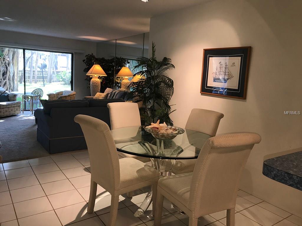 5260 GULF OF MEXICO DRIVE, LONGBOAT KEY, Florida 34228, 2 Bedrooms Bedrooms, 5 Rooms Rooms,2 BathroomsBathrooms,Residential,For sale,GULF OF MEXICO,T2857196