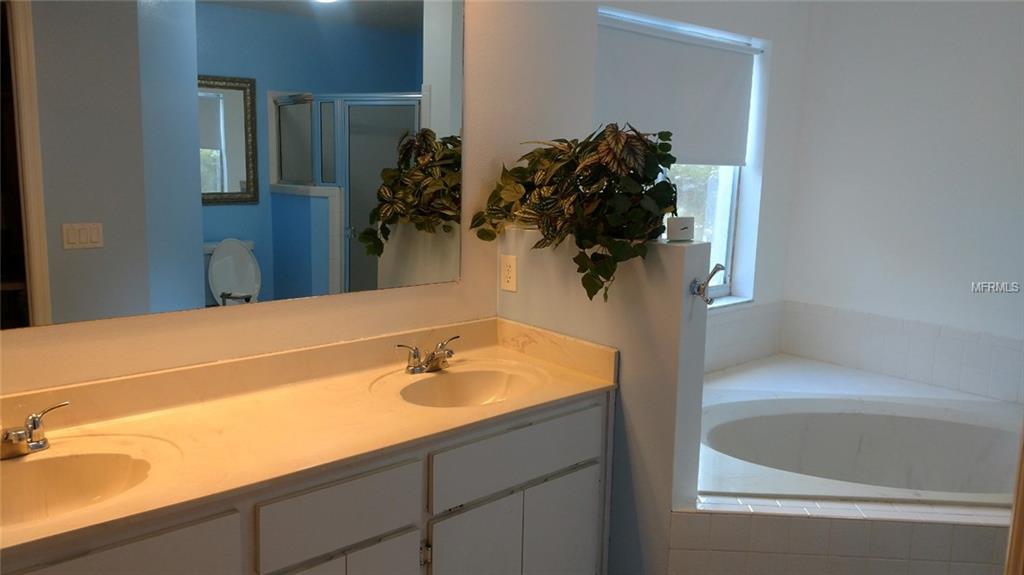 11021 RIVERSIDE ROAD, LEESBURG, Florida 34788, 3 Bedrooms Bedrooms, 8 Rooms Rooms,2 BathroomsBathrooms,Residential,For sale,RIVERSIDE,G4843952