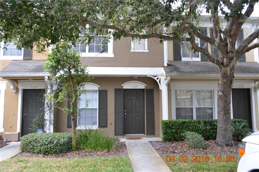 1309 STANDRIDGE DRIVE, WESLEY CHAPEL, Florida 33543, 2 Bedrooms Bedrooms, ,2 BathroomsBathrooms,Rental,For Rent,STANDRIDGE,T2928501