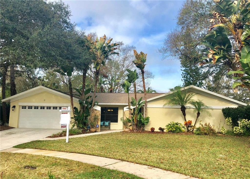 5001 BARROWE PLACE, TAMPA, Florida 33624, 4 Bedrooms Bedrooms, 7 Rooms Rooms,2 BathroomsBathrooms,Residential,For sale,BARROWE,U7842680