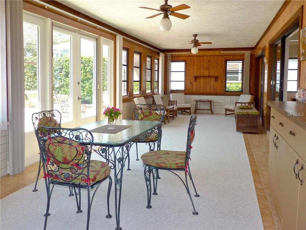 425 SPADARO DRIVE, VENICE, Florida 34285, 3 Bedrooms Bedrooms, 9 Rooms Rooms,2 BathroomsBathrooms,Residential,For sale,SPADARO,N5915786