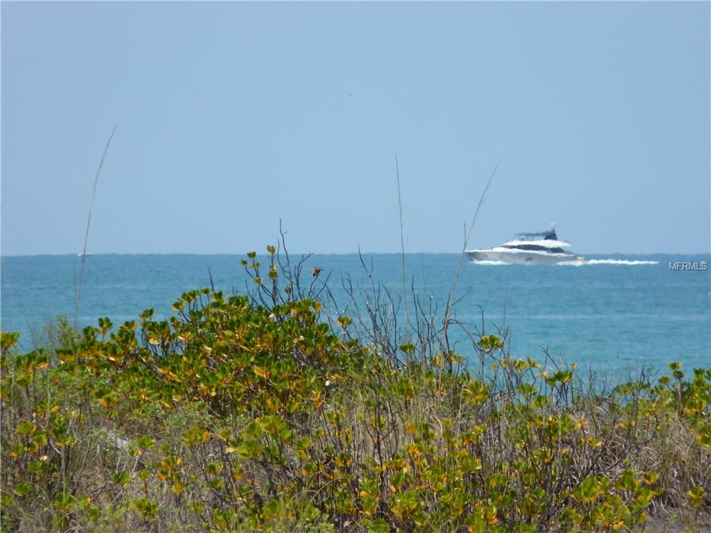 425 SPADARO DRIVE, VENICE, Florida 34285, 3 Bedrooms Bedrooms, 9 Rooms Rooms,2 BathroomsBathrooms,Residential,For sale,SPADARO,N5915786