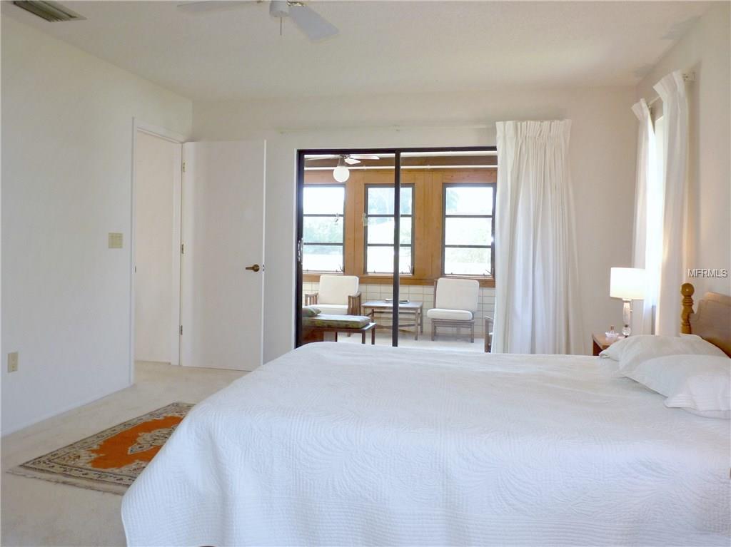 425 SPADARO DRIVE, VENICE, Florida 34285, 3 Bedrooms Bedrooms, 9 Rooms Rooms,2 BathroomsBathrooms,Residential,For sale,SPADARO,N5915786