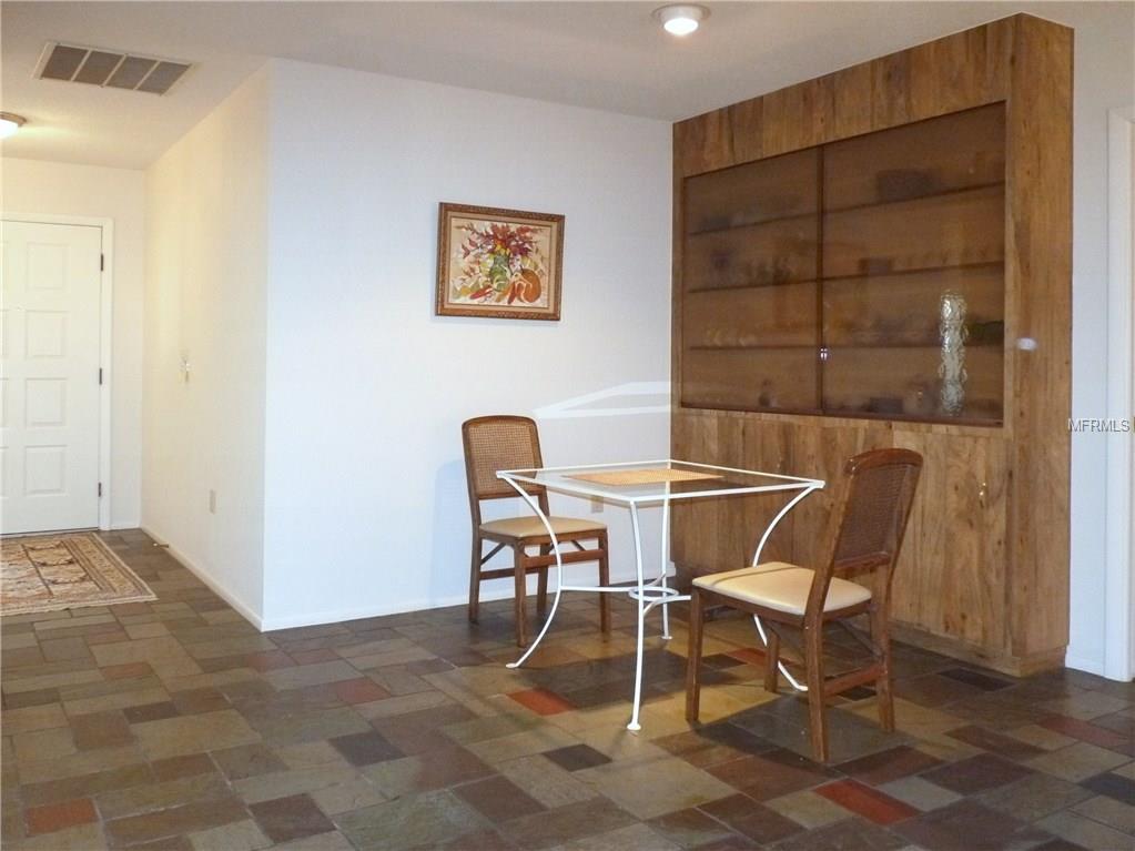 425 SPADARO DRIVE, VENICE, Florida 34285, 3 Bedrooms Bedrooms, 9 Rooms Rooms,2 BathroomsBathrooms,Residential,For sale,SPADARO,N5915786