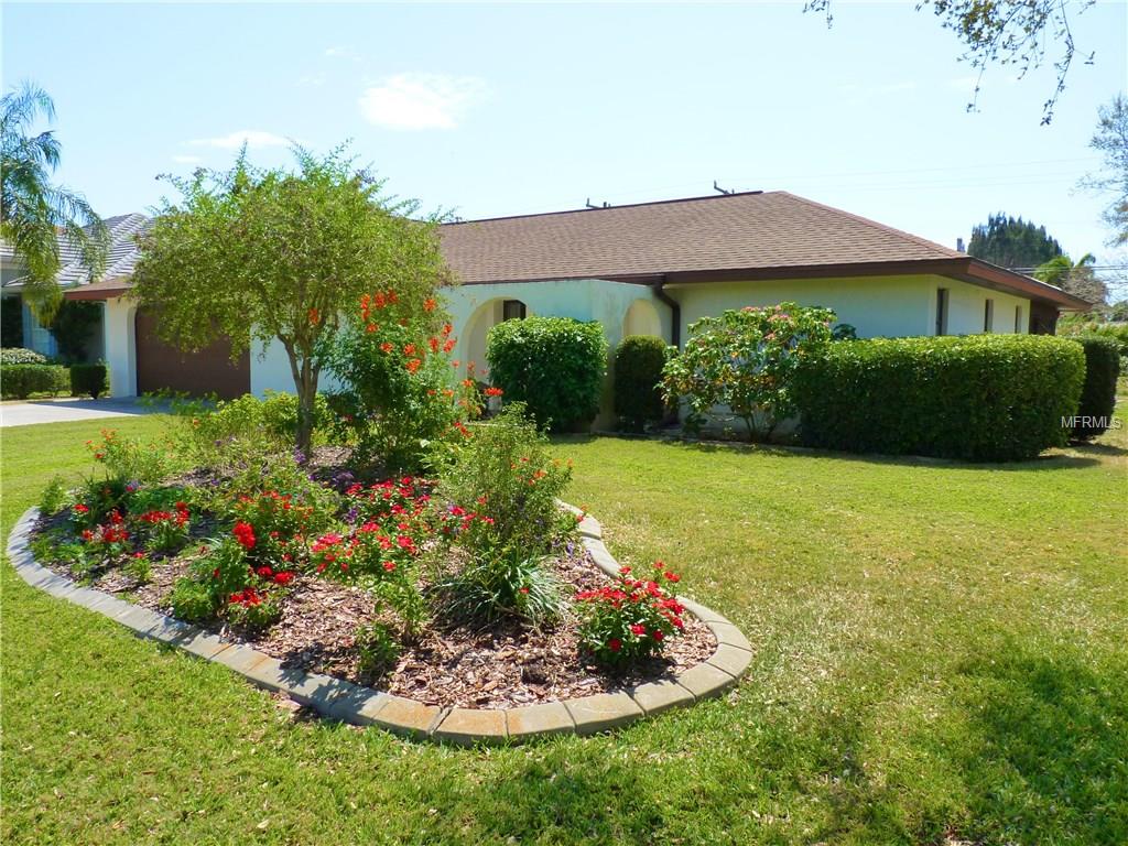 425 SPADARO DRIVE, VENICE, Florida 34285, 3 Bedrooms Bedrooms, 9 Rooms Rooms,2 BathroomsBathrooms,Residential,For sale,SPADARO,N5915786