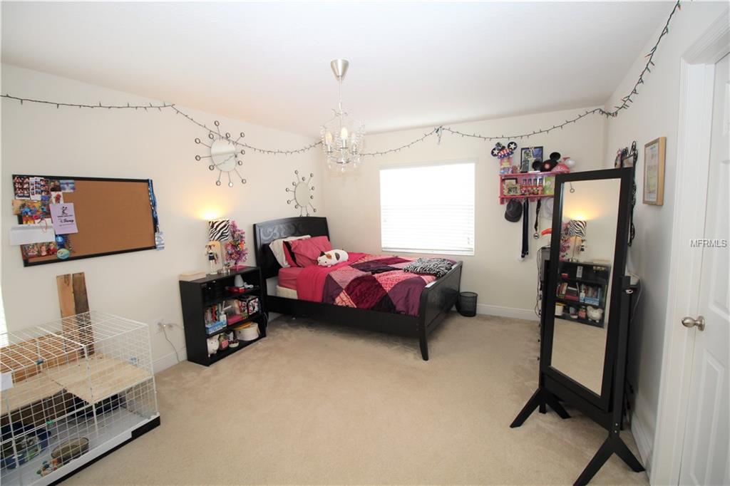 10005 SMARTY JONES DRIVE, RUSKIN, Florida 33573, 5 Bedrooms Bedrooms, 9 Rooms Rooms,3 BathroomsBathrooms,Residential,For sale,SMARTY JONES,T2924909