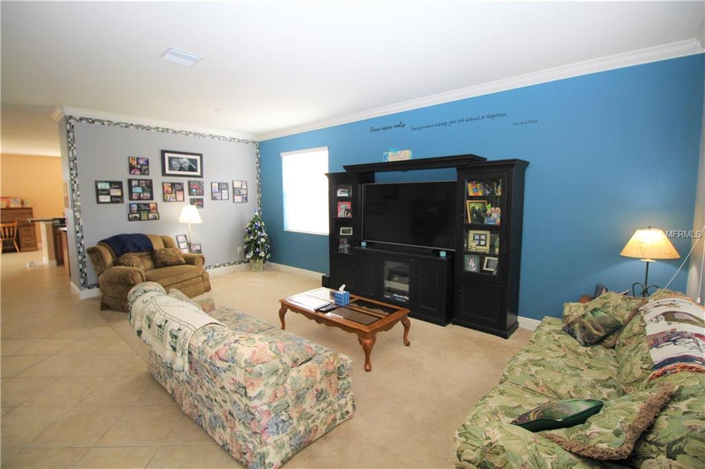 10005 SMARTY JONES DRIVE, RUSKIN, Florida 33573, 5 Bedrooms Bedrooms, 9 Rooms Rooms,3 BathroomsBathrooms,Residential,For sale,SMARTY JONES,T2924909