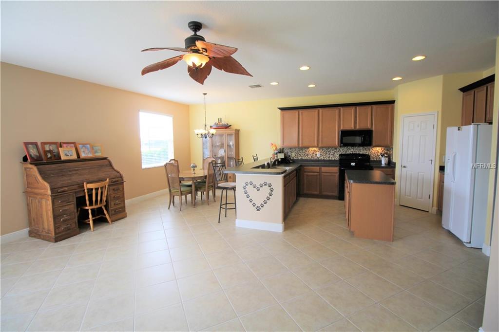 10005 SMARTY JONES DRIVE, RUSKIN, Florida 33573, 5 Bedrooms Bedrooms, 9 Rooms Rooms,3 BathroomsBathrooms,Residential,For sale,SMARTY JONES,T2924909