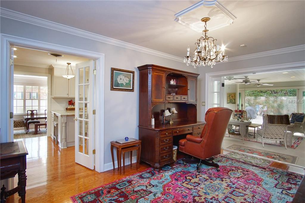 3602 W MULLEN AVENUE, TAMPA, Florida 33609, 4 Bedrooms Bedrooms, 10 Rooms Rooms,4 BathroomsBathrooms,Residential,For sale,MULLEN,T2926209