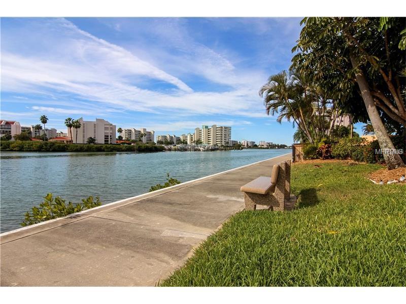 7400 SUN ISLAND DRIVE S, SOUTH PASADENA, Florida 33707, 2 Bedrooms Bedrooms, 3 Rooms Rooms,2 BathroomsBathrooms,Residential,For sale,SUN ISLAND,T2926753