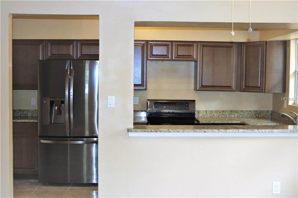 831 OAK STREET, LAKE WALES, Florida 33859, 3 Bedrooms Bedrooms, 6 Rooms Rooms,2 BathroomsBathrooms,Residential,For sale,OAK,O5560594