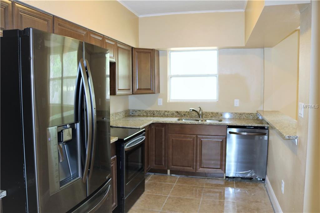 831 OAK STREET, LAKE WALES, Florida 33859, 3 Bedrooms Bedrooms, 6 Rooms Rooms,2 BathroomsBathrooms,Residential,For sale,OAK,O5560594