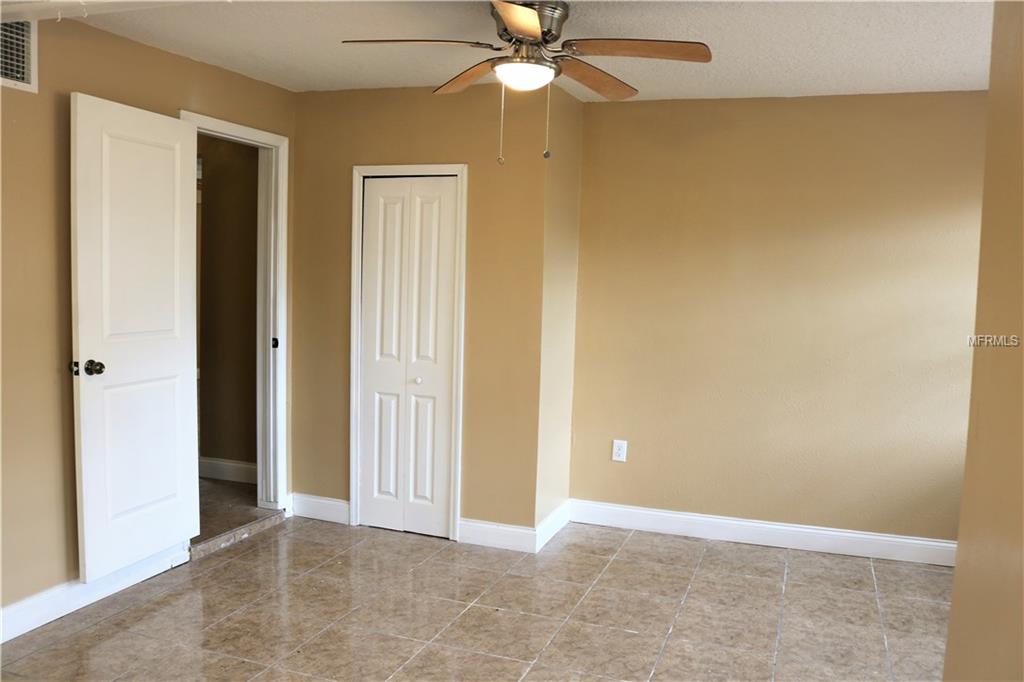 831 OAK STREET, LAKE WALES, Florida 33859, 3 Bedrooms Bedrooms, 6 Rooms Rooms,2 BathroomsBathrooms,Residential,For sale,OAK,O5560594