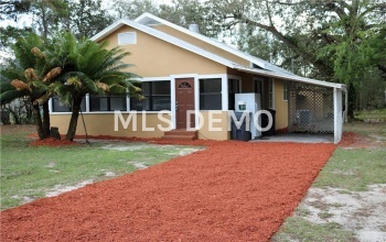 831 OAK STREET, LAKE WALES, Florida 33859, 3 Bedrooms Bedrooms, 6 Rooms Rooms,2 BathroomsBathrooms,Residential,For sale,OAK,O5560594